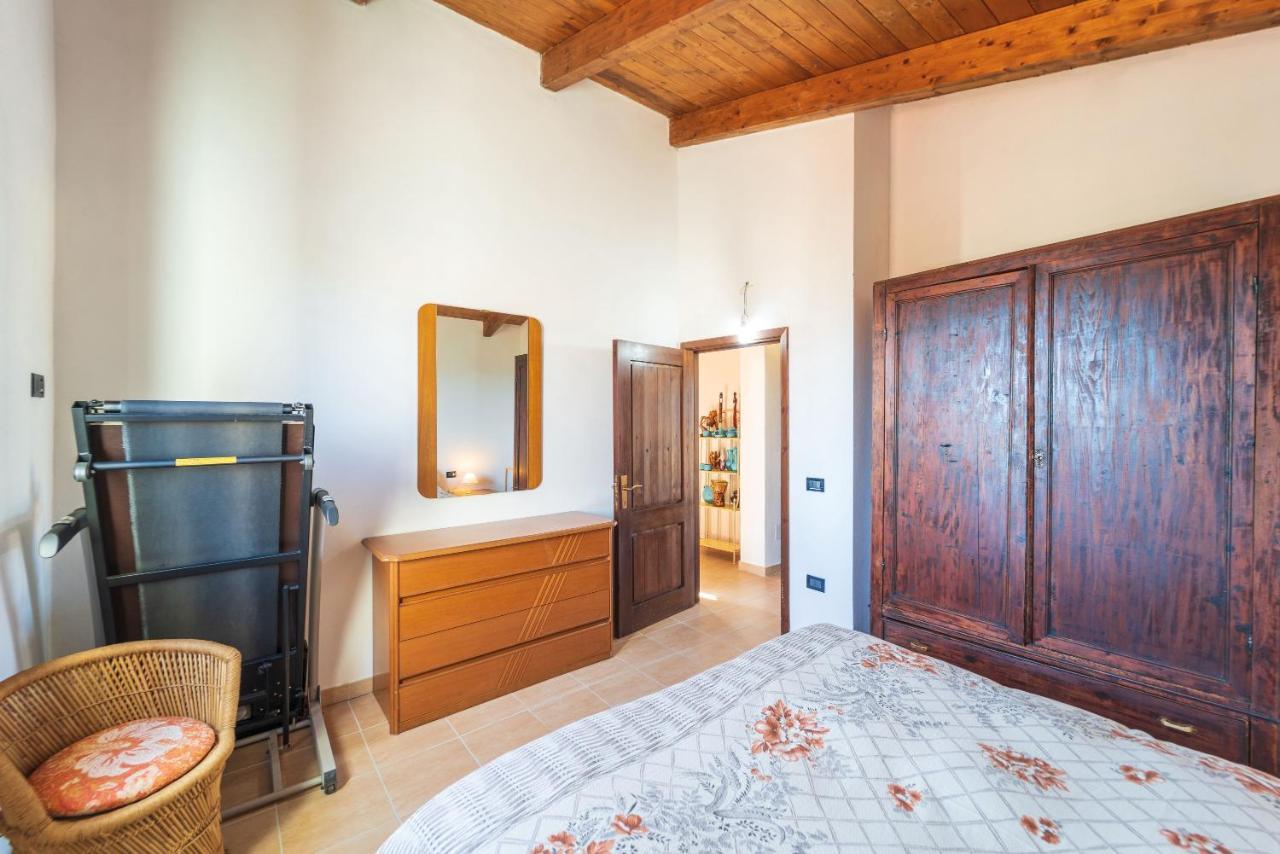 Villa Immersa Nella Natura Перфугас Экстерьер фото